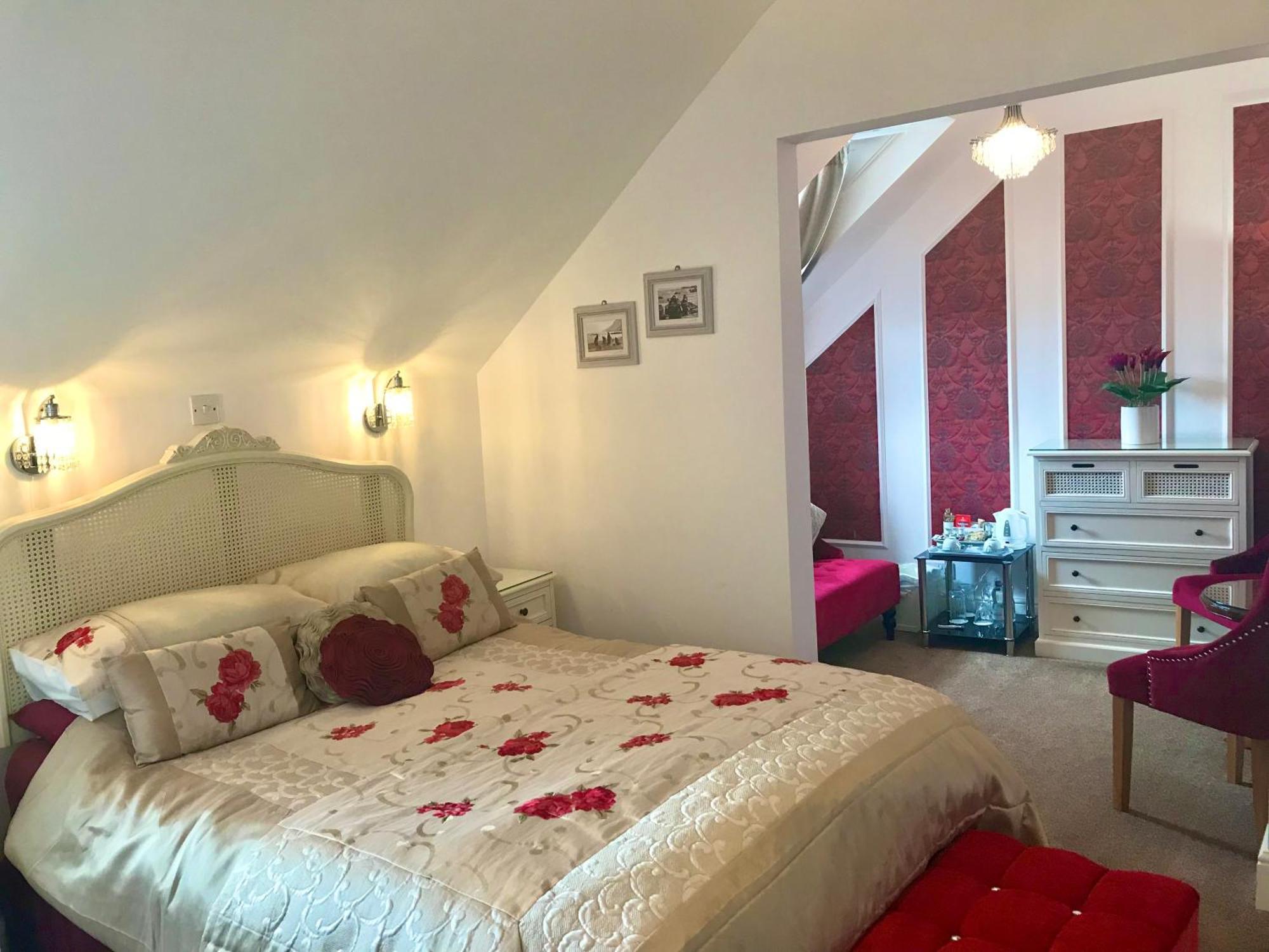 Norman Guest House With Free Parking Whitby Ngoại thất bức ảnh